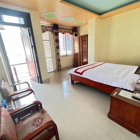 Huy Hoang Hotel Dong Van  Dış mekan fotoğraf