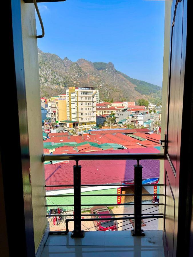 Huy Hoang Hotel Dong Van  Dış mekan fotoğraf