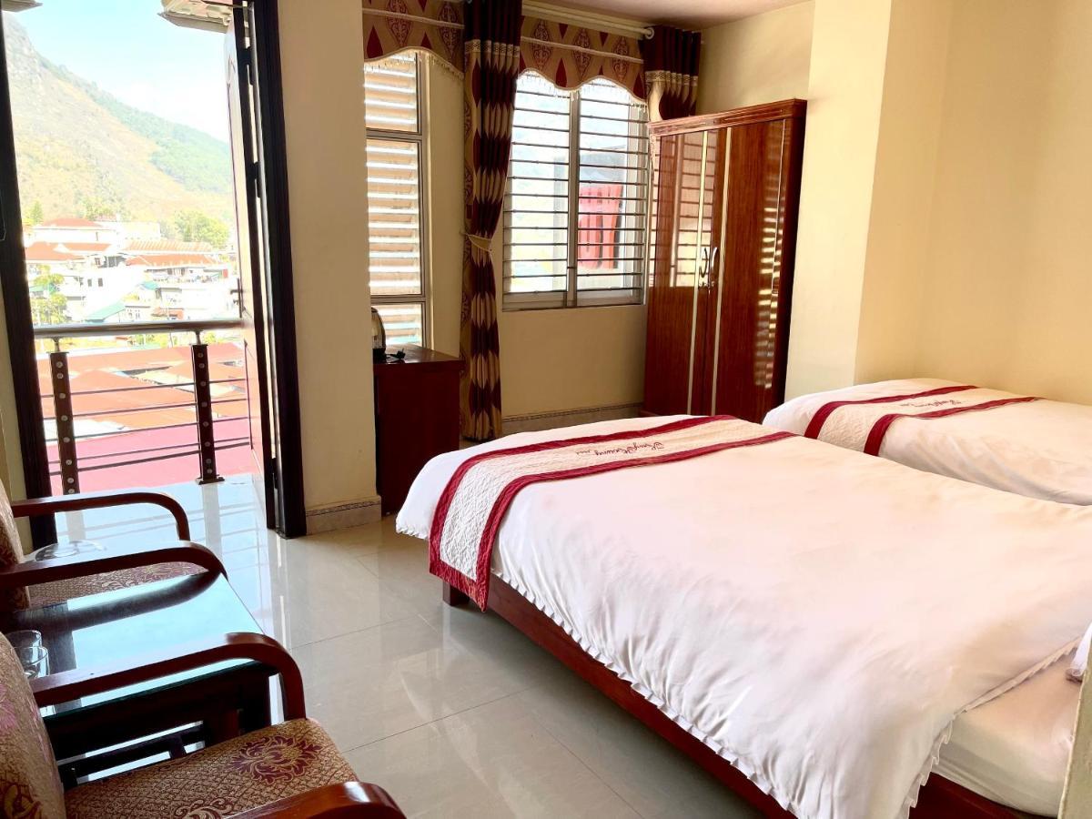 Huy Hoang Hotel Dong Van  Dış mekan fotoğraf